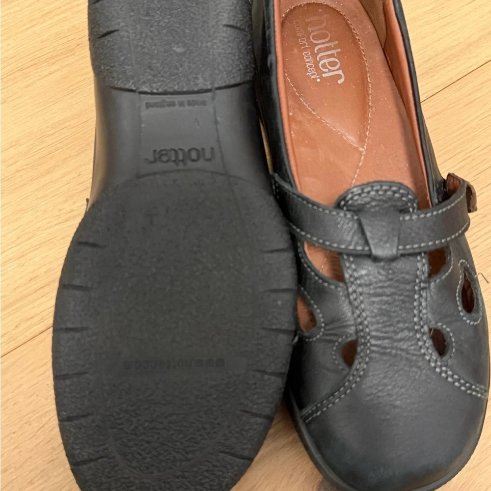 Hotter Black Leather Flats with Cutout Design UK 5 = US 7